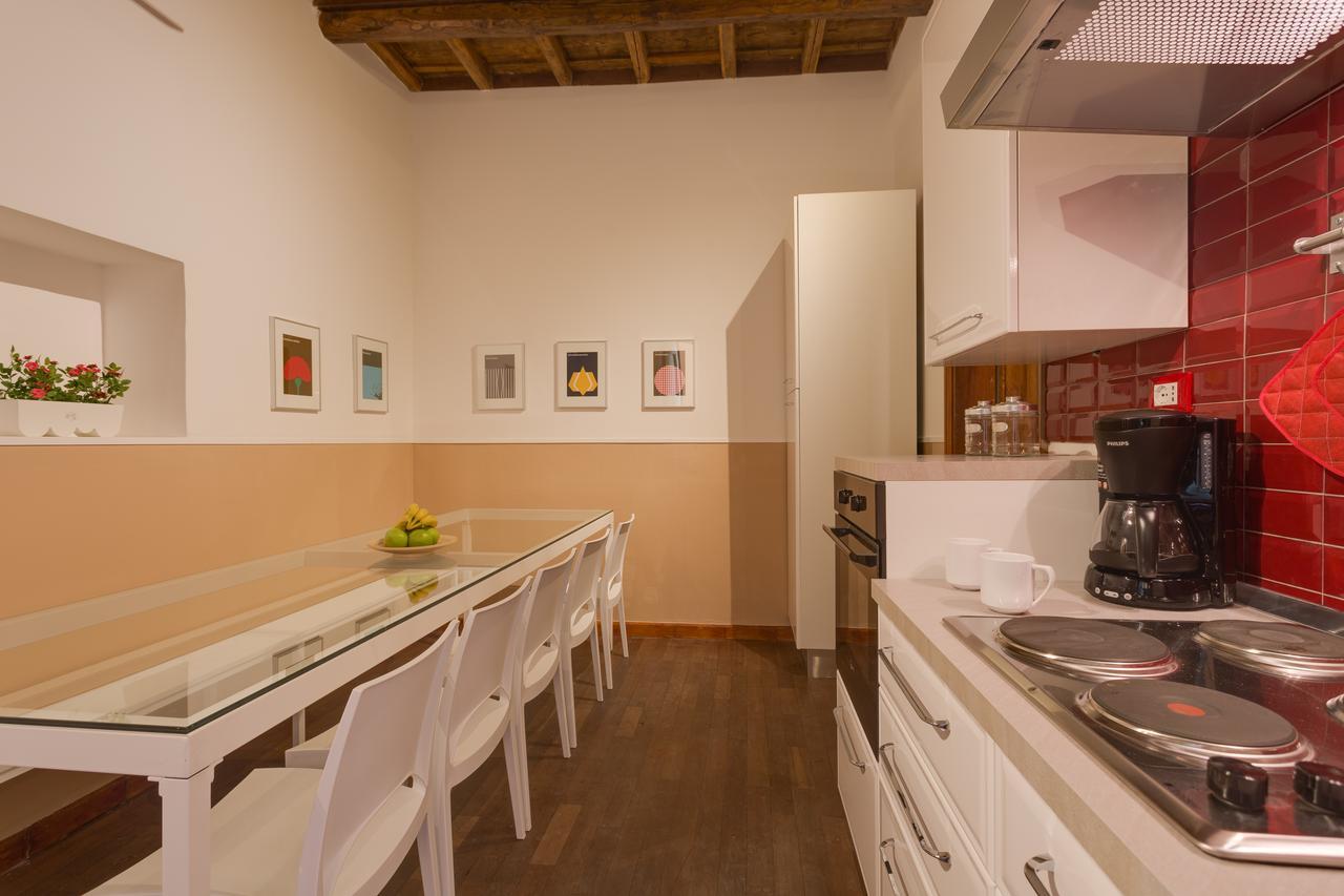 6 Bedroom Baullari Apartment